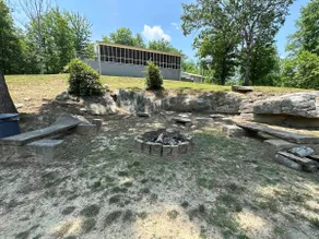 Brushy Creek Lodge | Riverfront, Hot Tub, Fire Pit - Image 5