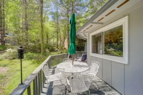 Pet-Friendly Getaway w/ Porch in Banner Elk! - Image 3