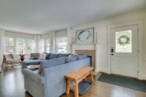 Pet-Friendly Cincinnati Retreat w/ Hot Tub - Image 5