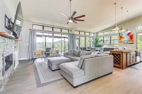 Lake Travis House w/ Private Dock, Pool & Hot Tub! - Image 4