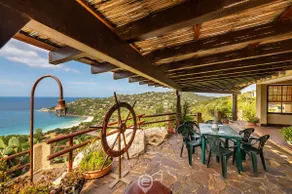 Estay - Enchanting Seaview Getaway - Image 3