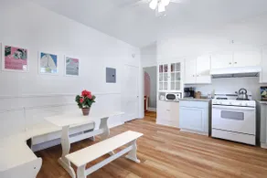 1 king bed, sleeps 6, pet friendly 1 BED/1 BATH d - Image 3