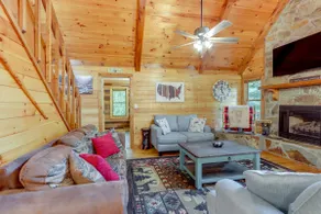 Mineral Bluff Cabin: Hot Tub, Pets, & Peace - Image 5