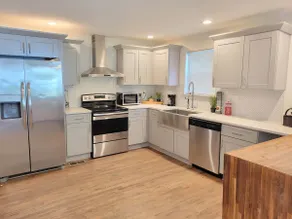 Westside Charmer - 10 min from Downtown - Image 2
