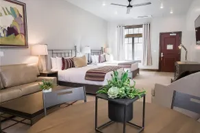 Spacious Family Suite w/ Kitchenette, Outdoor Pool - Image 4