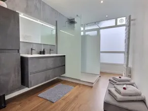 The View - Ideal Location - Superb View - Comfort - Image 4