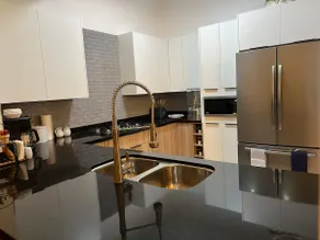 Consulate Residence - Image 3