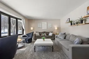King Beds, Sleeps 11, *Entertainment Included!* - Image 4