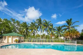 The Grenada at Sunrise Suites - Shared Pool - Image 3