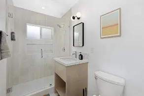 Newly Renovated in OB - Steps to Sand & Surf - Image 5