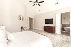 Stay & Play! 3700 sq ft.+ w/ game room and office - Image 4