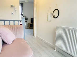 QUARTZ - 2BR apart, with Garden NR Abbey Stadium - Image 4