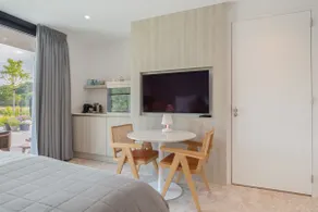 Studio with AC in Domburg | Summum Suites 4 - Image 4