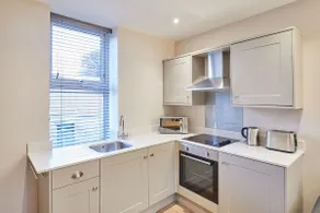 Host & Stay - Ramblers Retreat - Image 2