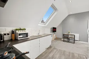 BridgeCity Spacious 1 bed flat Maidstone Free Parking - Image 4
