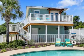 5 Bed, 5 Bath Beach Home/Only a 3 Minute Walk To The Beach! SLEEPS 12 - Image 3