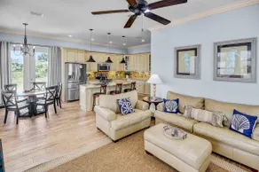 5 Bed, 5 Bath Beach Home/Only a 3 Minute Walk To The Beach! SLEEPS 12 - Image 5