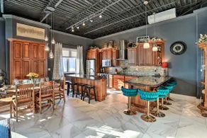 Regal River Retreat in the Heart of Yankton! - Image 2