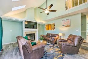 Hot Springs Getaway w/ Beautiful Lake Views! - Image 4