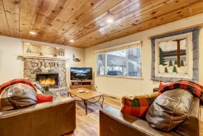 Come Snuggle Up at Cozy Bear Cabin - Image 5