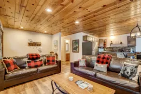 Come Snuggle Up at Cozy Bear Cabin - Image 4