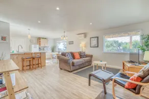 Manzanita Haven-Blocks from Beach-Sandy Feet - Image 3