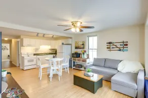 Cozy Delafield Apartment - Walk to Lake! - Image 4