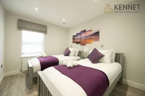 Premium 1-Bed, 1-Bath Apartment by KSA - Image 3