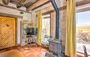 Casita Vacation Rental Near Taos w/ Patio! - Image 5