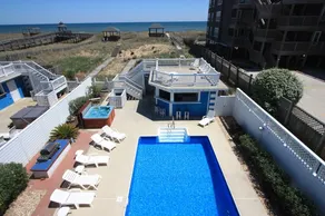 Park Place: Oceanfront, Pets OK, Pool, Hot Tub - Image 3