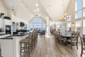 Park Place: Oceanfront, Pets OK, Pool, Hot Tub - Image 4