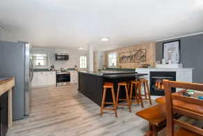 Large Killington Woodstock Area Home - Image 2