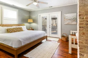 Quaint Home | 2 Kings | Outdoor Spaces | Sleeps 6 - Image 3