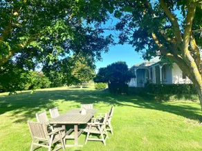 Botham's Beauty - Blenheim Holiday Home - Image 3