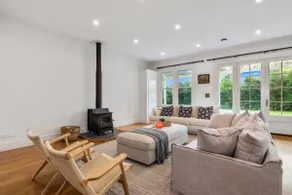 Botham's Beauty - Blenheim Holiday Home - Image 5