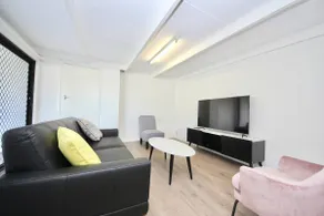 Modern Serenity - Near Shopping & Theme Parks - Image 2