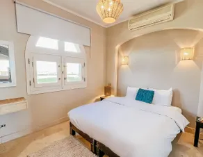 Cozy 1Bdr @ Lagoon Near Marina - Image 2