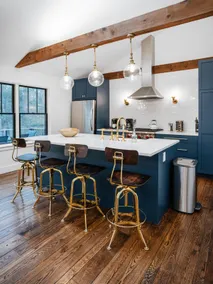 Rustic/Stylish Cabin-Close to HITS-Private Trails - Image 3