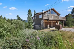 Mule Meadows Classy, Split Level South Tahoe Home! - Image 2