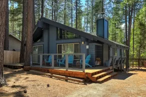 Willow's Hideaway - Pet Friendly Cozy Cabin! - Image 2