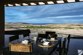Essea Living Tindaya with heated pool - Image 5