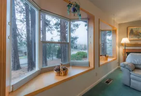 Elk Forest Escape - Economy Family Abode - Image 5