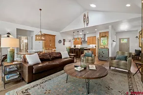 A/C, Hot Tub, Fire Pit, Fenced Yard, Pet Freindly! - Image 4