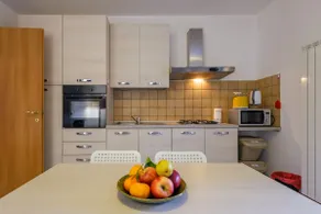 Leone Apartment - Image 2