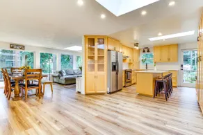 Classic Woodinville Wine Country Escape! - Image 4