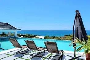 Coral Bay Villa | Oceanview Pool & Chef - Image 4