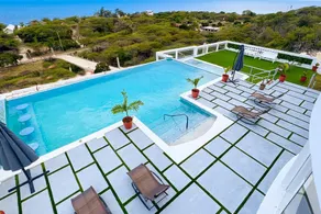 Coral Bay Villa | Oceanview Pool & Chef - Image 5