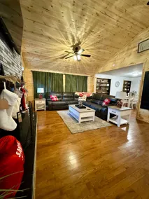 Mountaineer Hillbilly Retreat - Hatfield McCoy - Image 3