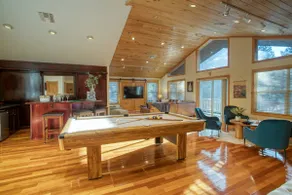 Perfect White Mountain Cabin Retreat - Image 2