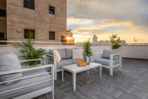 Mini Penthouse with Shelter Room Mamad - Image 3